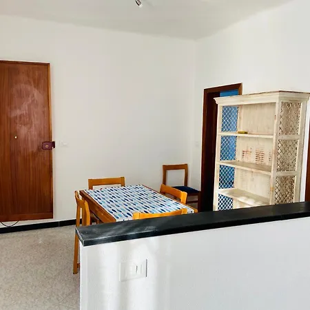 Il Brutto Anatroccolo Vicino Al Parco Con Parcheggio 01159-lt-1210 Apartamento